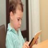 فيس بوك + 14.. احذر أمراض خطيرة تصيب طفلك بسبب استخدام السوشيال ميديا