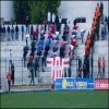 جمهور المغرب التطواني يقيم الصلاة في المدرجات