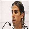 اللاعب سامي خضيرة وزوجته يظهران بشكل "فاضح" واعتقال ثلاثة صحافيين بعد نشر صوره