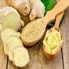 الزنجبيل قاهر الأمراض المناعية.. متى يحظر تناوله؟